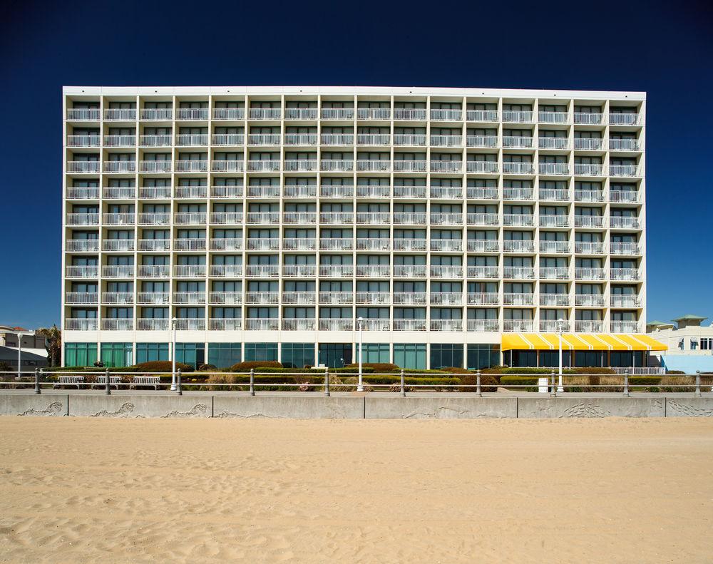 Holiday Inn Express Hotel & Suites Virginia Beach Oceanfront, An Ihg Hotel Ngoại thất bức ảnh